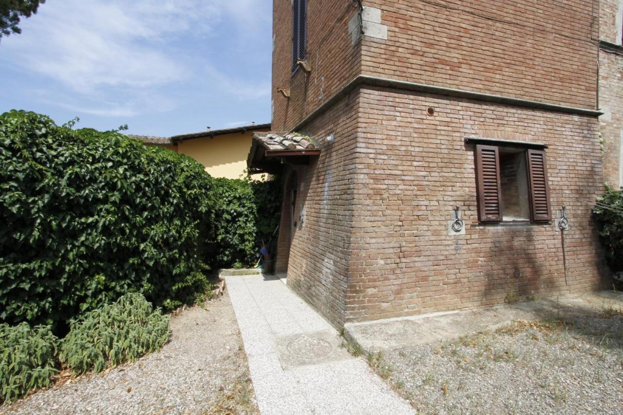 Villa Paola B&B シエーナ エクステリア 写真